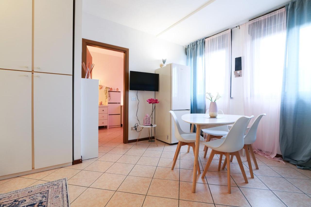 Appartamento Primopiano - Saccardo Milano Esterno foto